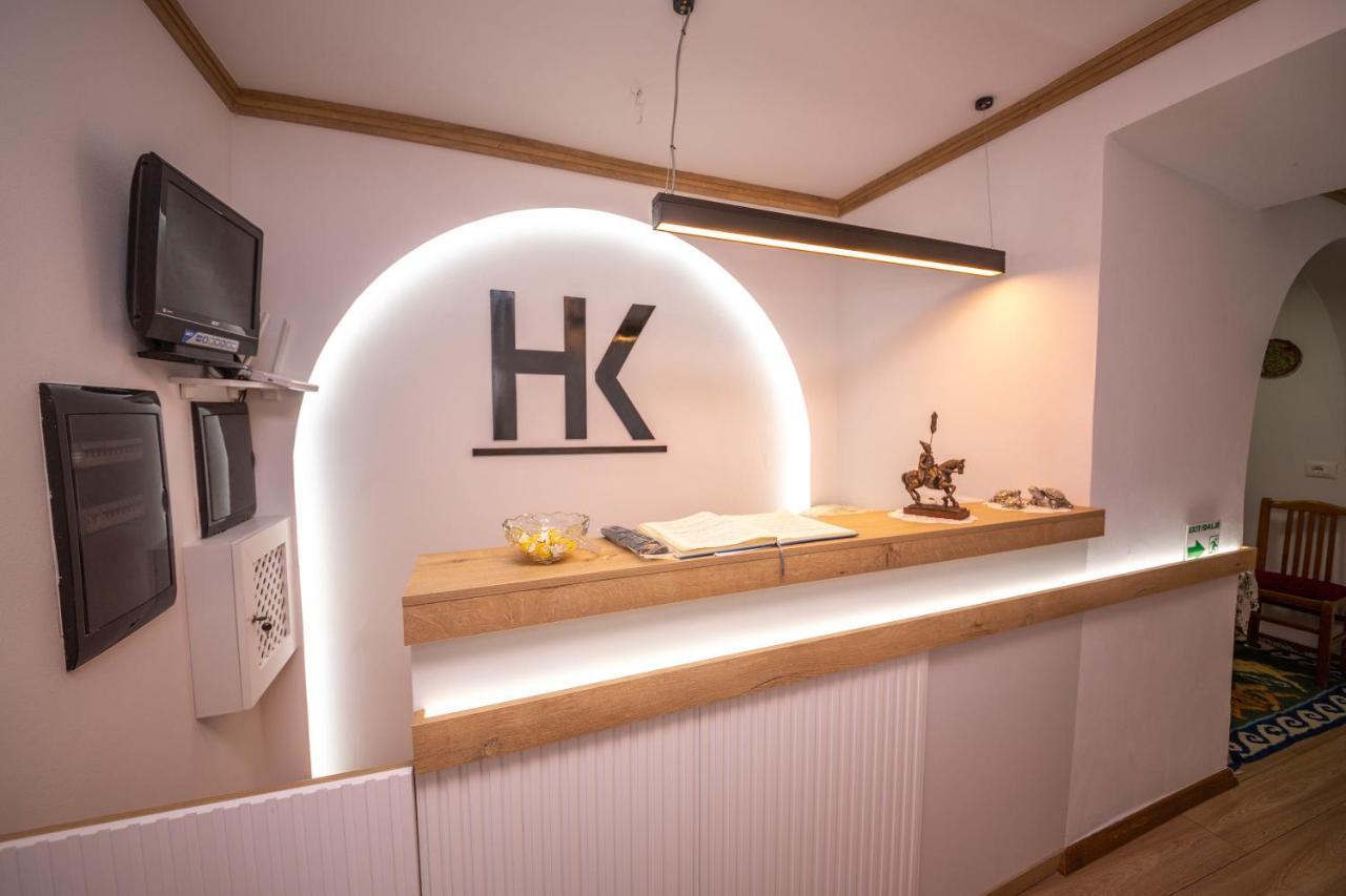 Bed And Breakfast Kotoni จีโรคาสเตอร์ ภายนอก รูปภาพ