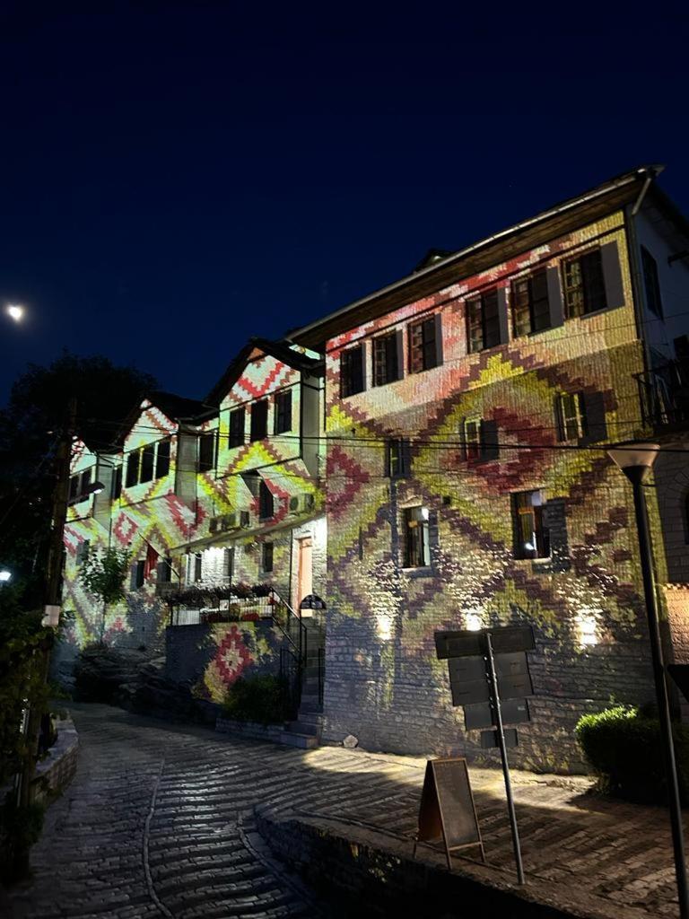 Bed And Breakfast Kotoni จีโรคาสเตอร์ ภายนอก รูปภาพ
