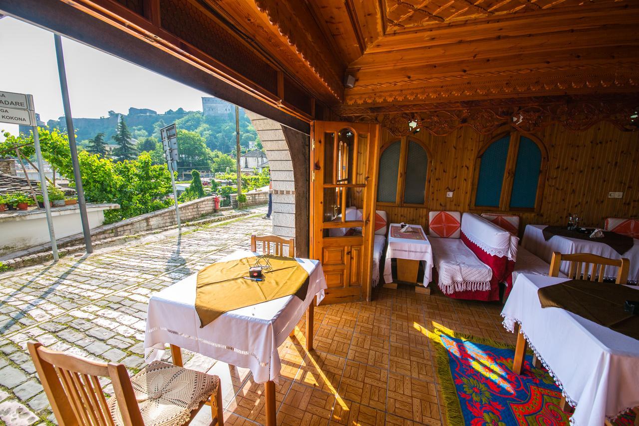Bed And Breakfast Kotoni จีโรคาสเตอร์ ภายนอก รูปภาพ